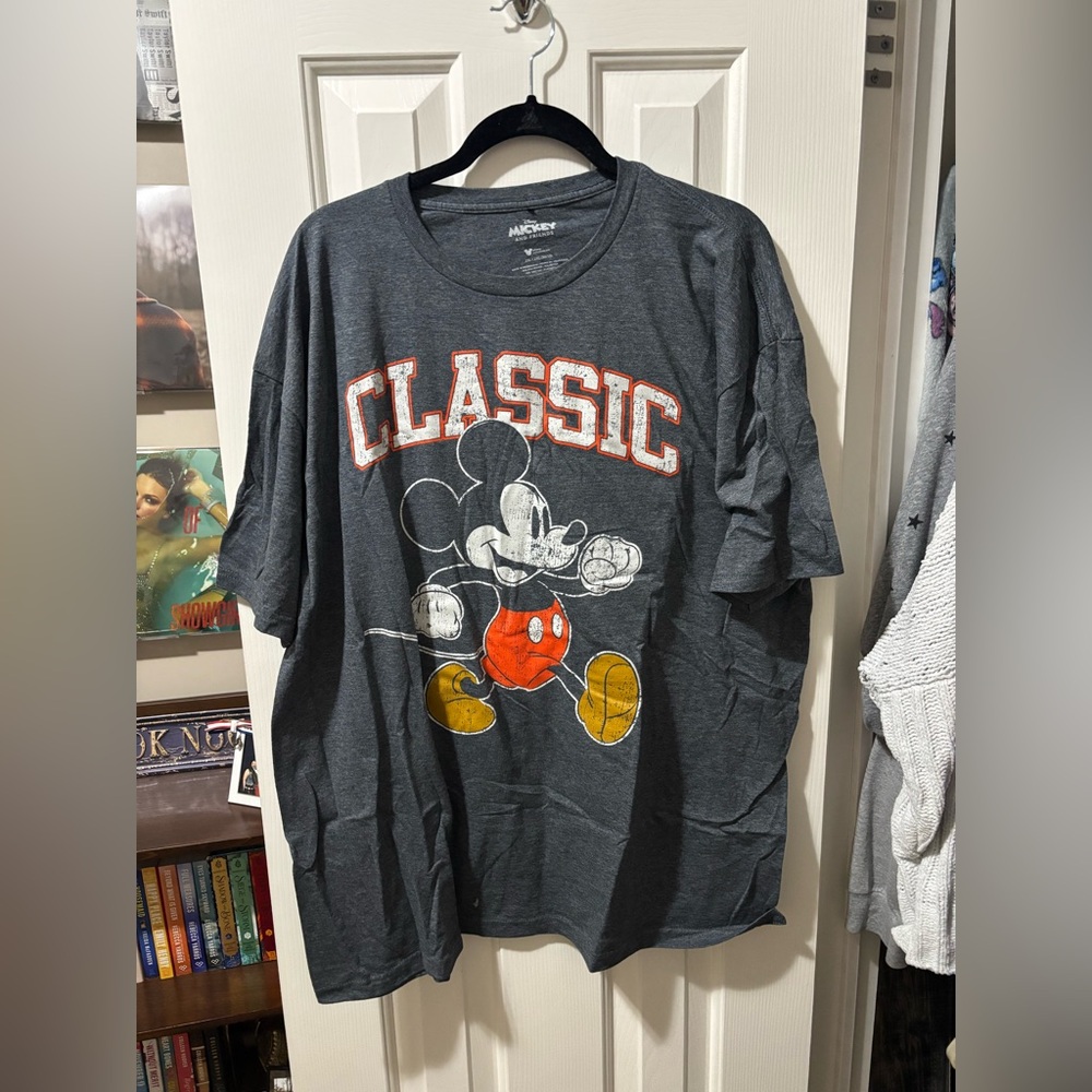 Disney Mickey Tshirt